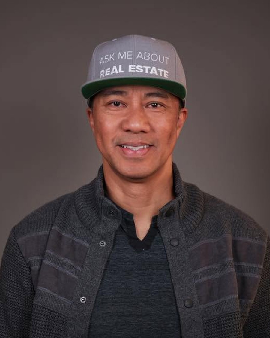 Rex Ibanez, Las Vegas relocation Realtor with eXp Realty